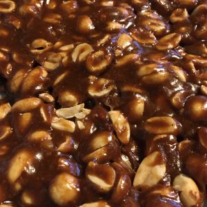 THICK & CHUNKY PEANUT BRITTLE 1